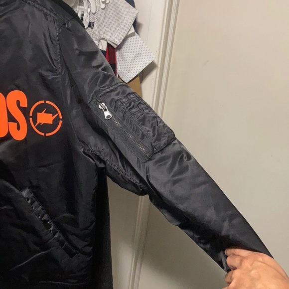 Vlone bomber jacket - Picture 7 of 9